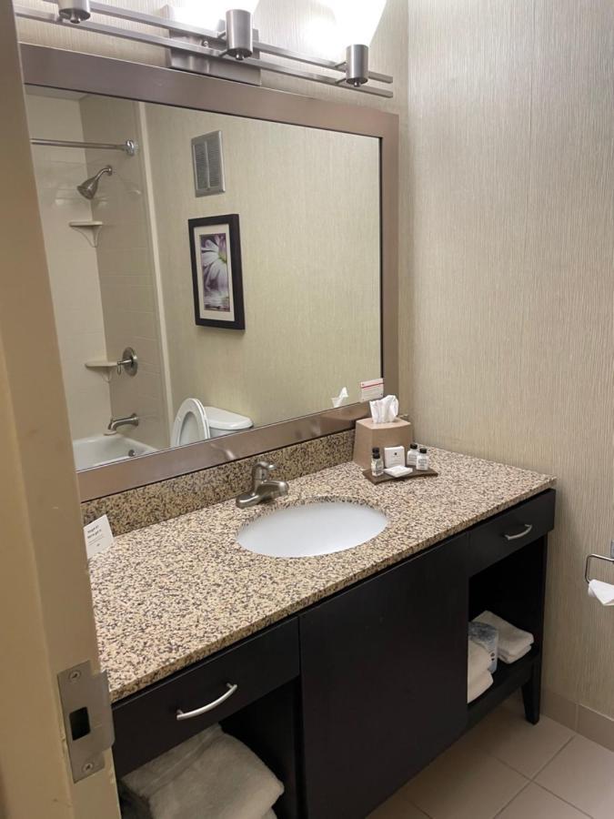 Claymont Brandywine Plaza Hotel מראה חיצוני תמונה
